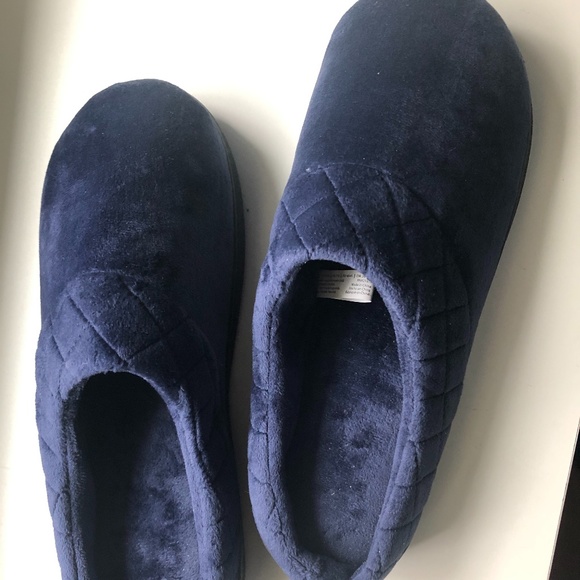 Dearfoams Slippers - Picture 4 of 4